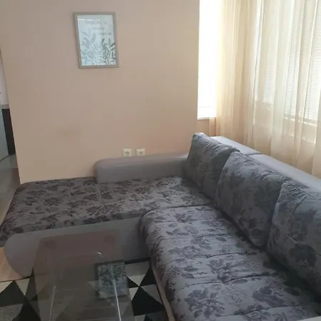 Apartment апартамент ален мак *