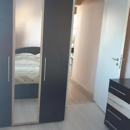 апартамент ален мак Apartment *